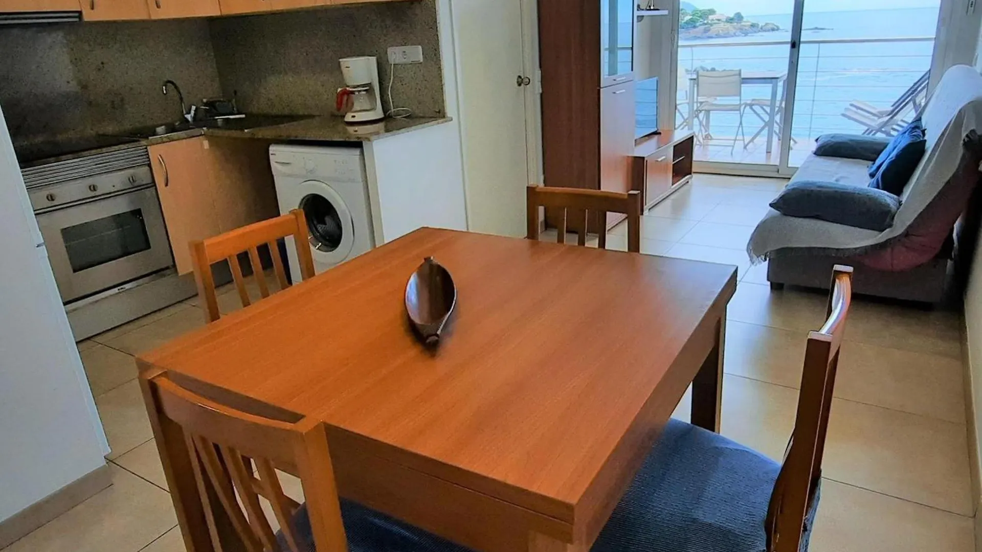 Apartamento Con Terraza, Parking Y Se Admiten Mascotas En Llanca - Es-170-3 Apartment
