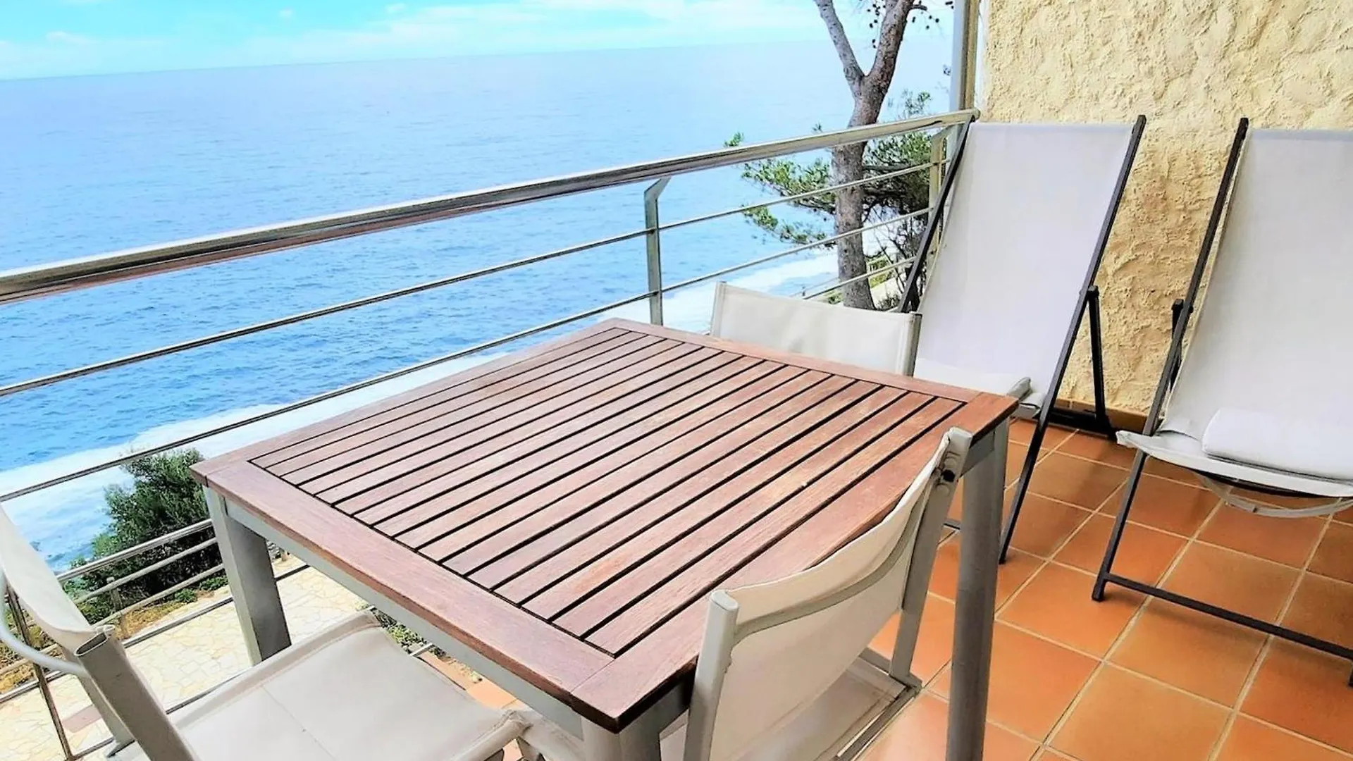 Apartment Apartamento Con Terraza, Parking Y Se Admiten Mascotas En Llanca - Es-170-3 Spain